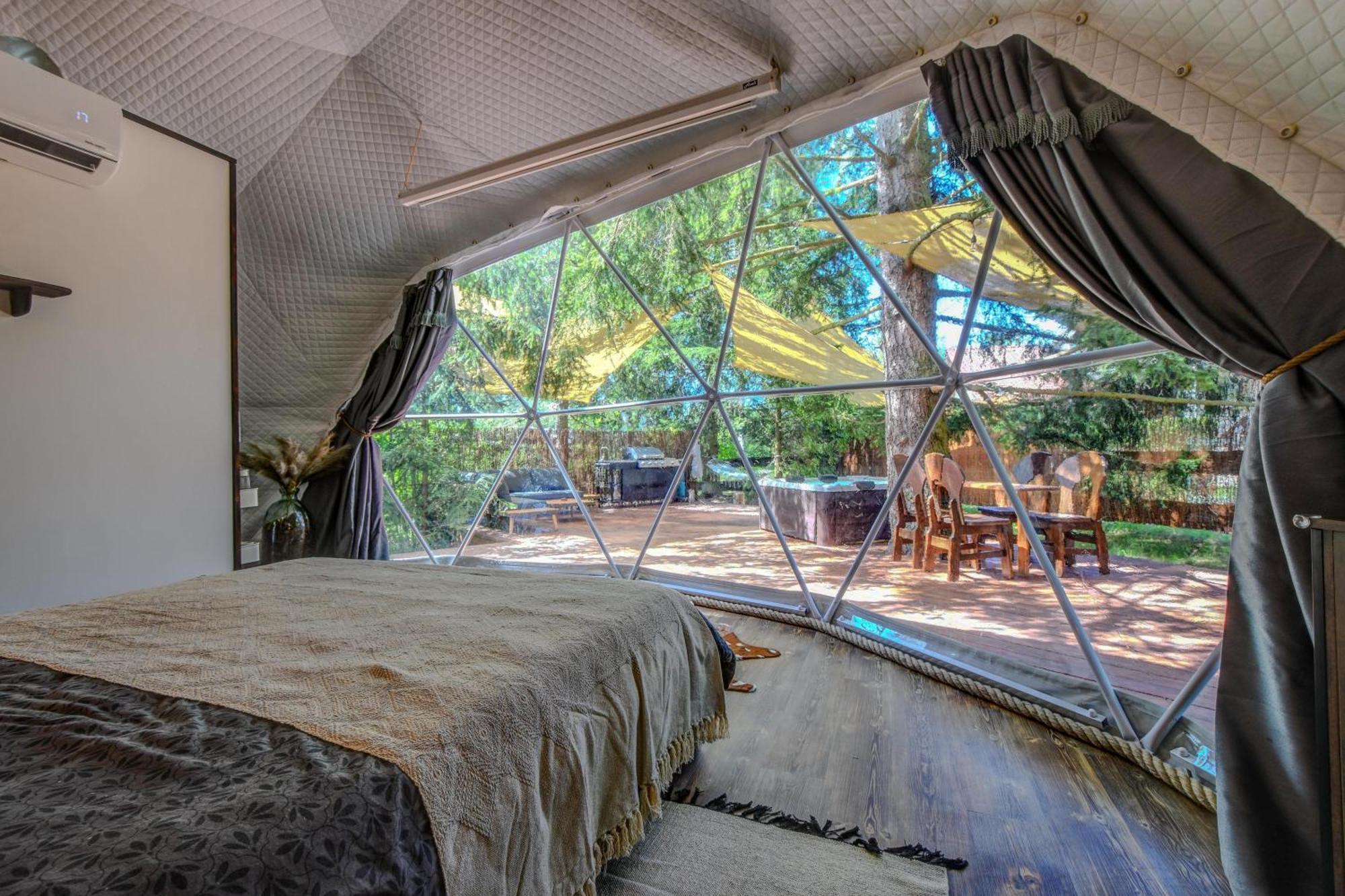 Tiche Misto Glamping Hotel Slapy  Exterior foto